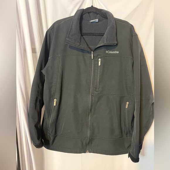 Men’s Soft Shell Lined Columbia Men's Black Jacket - Picture 1 of 3